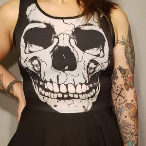 Women's skull peplum top